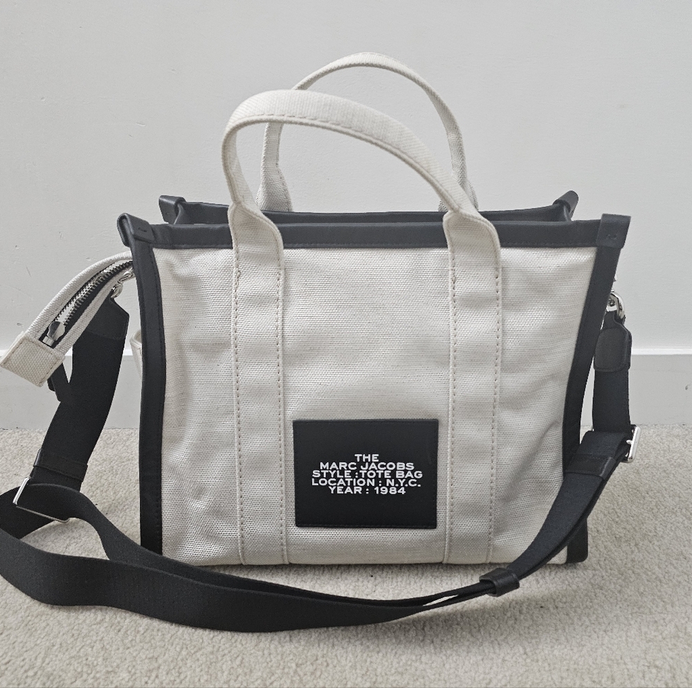 Authentic Marc Jacobs The Tote Bag